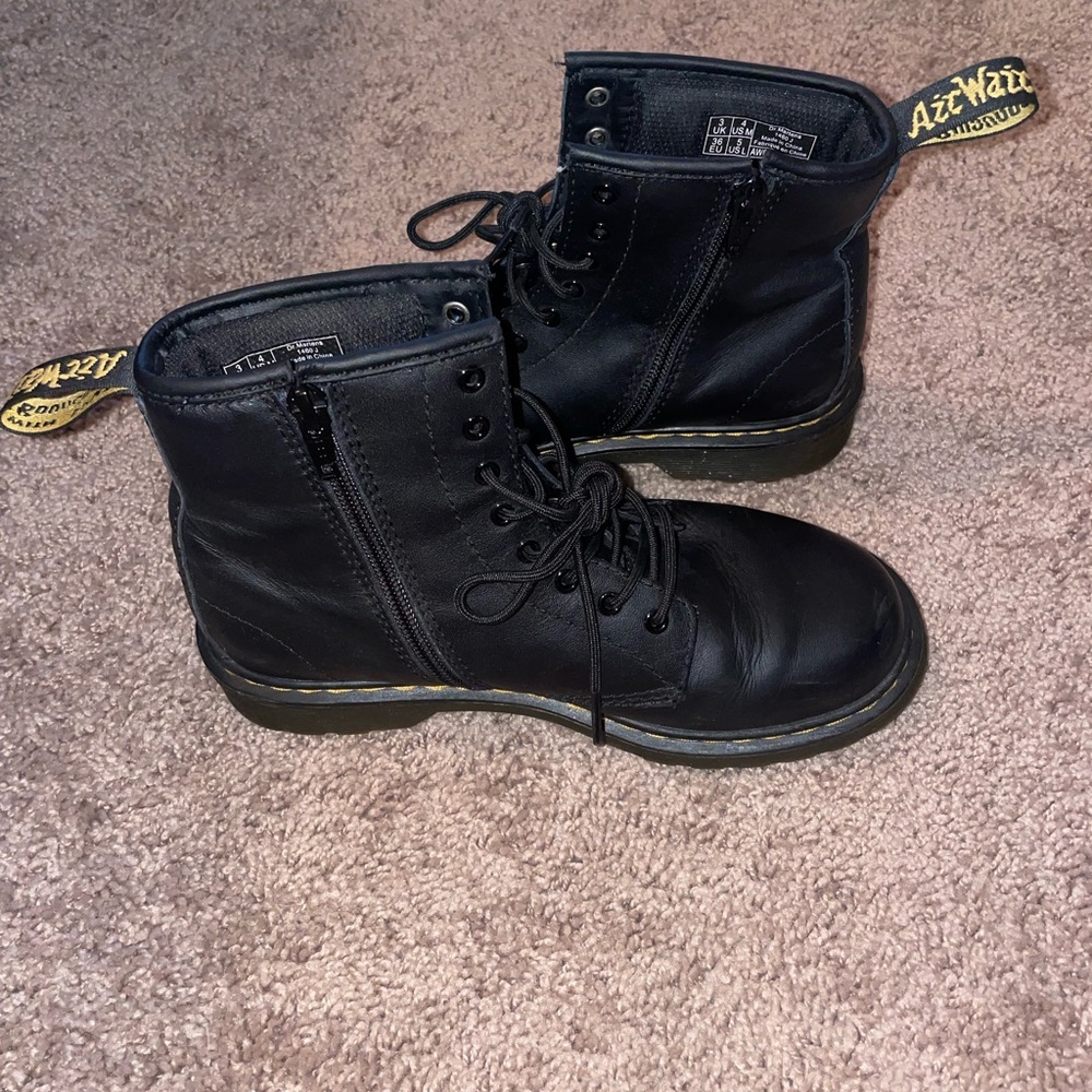 Doc Martens - Picture 4 of 4